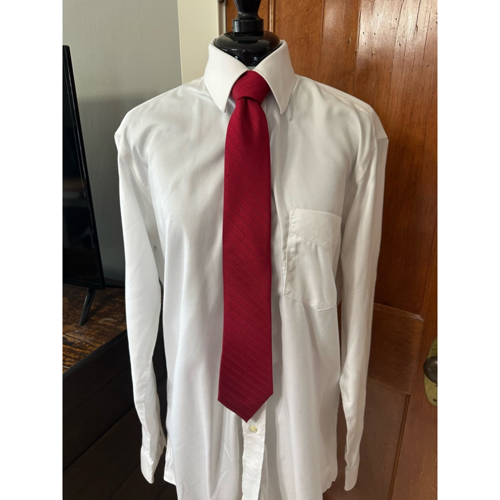 ENRO Mens Silk Blend Red Diagonal Stripe Necktie